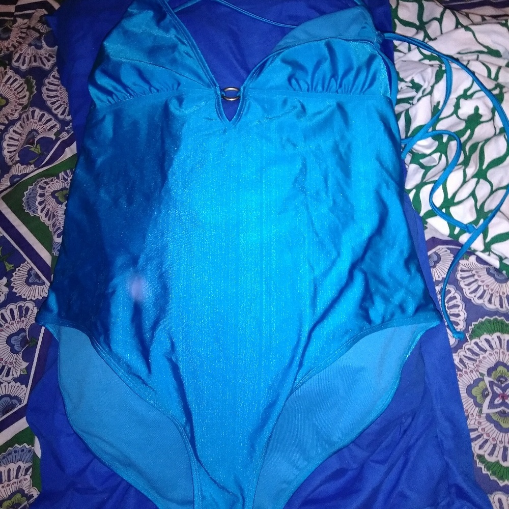 Plus size swim suit